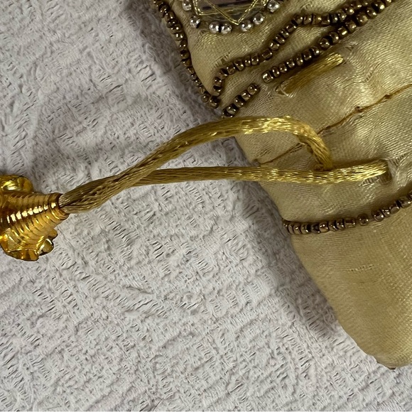 Beautiful embellished hobo purse - Picture 2 of 5